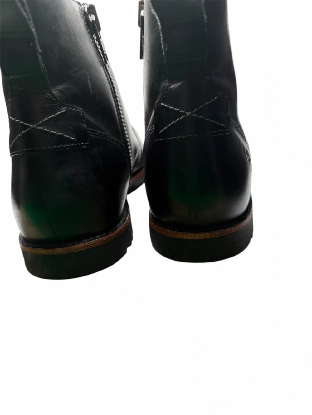 Timberland Kendrick black leather Chelsea boot with zippers GENTLY USED 10.5